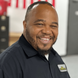 Clinton The Auto Shop-min Clifford The Auto Shop Driver and Mayor of The Auto Shop
